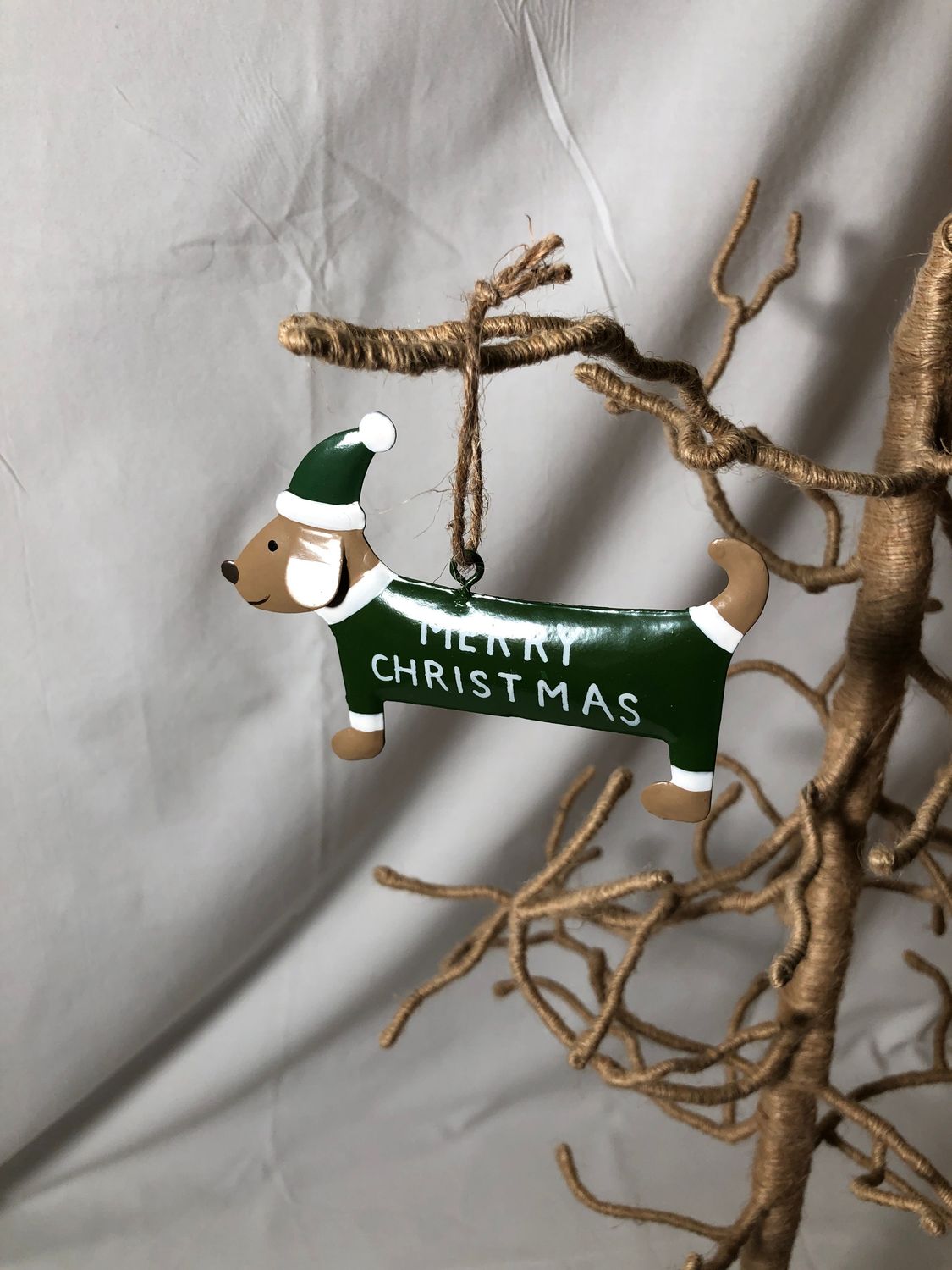 Metal Dashound Ornament - Green