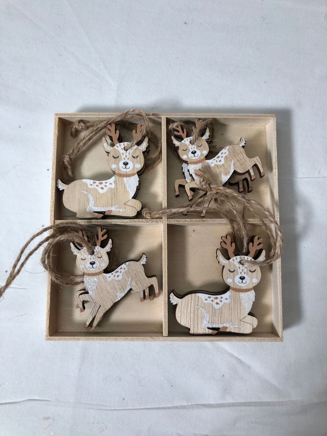 S/8 Wooden Reindeer Ornaments
