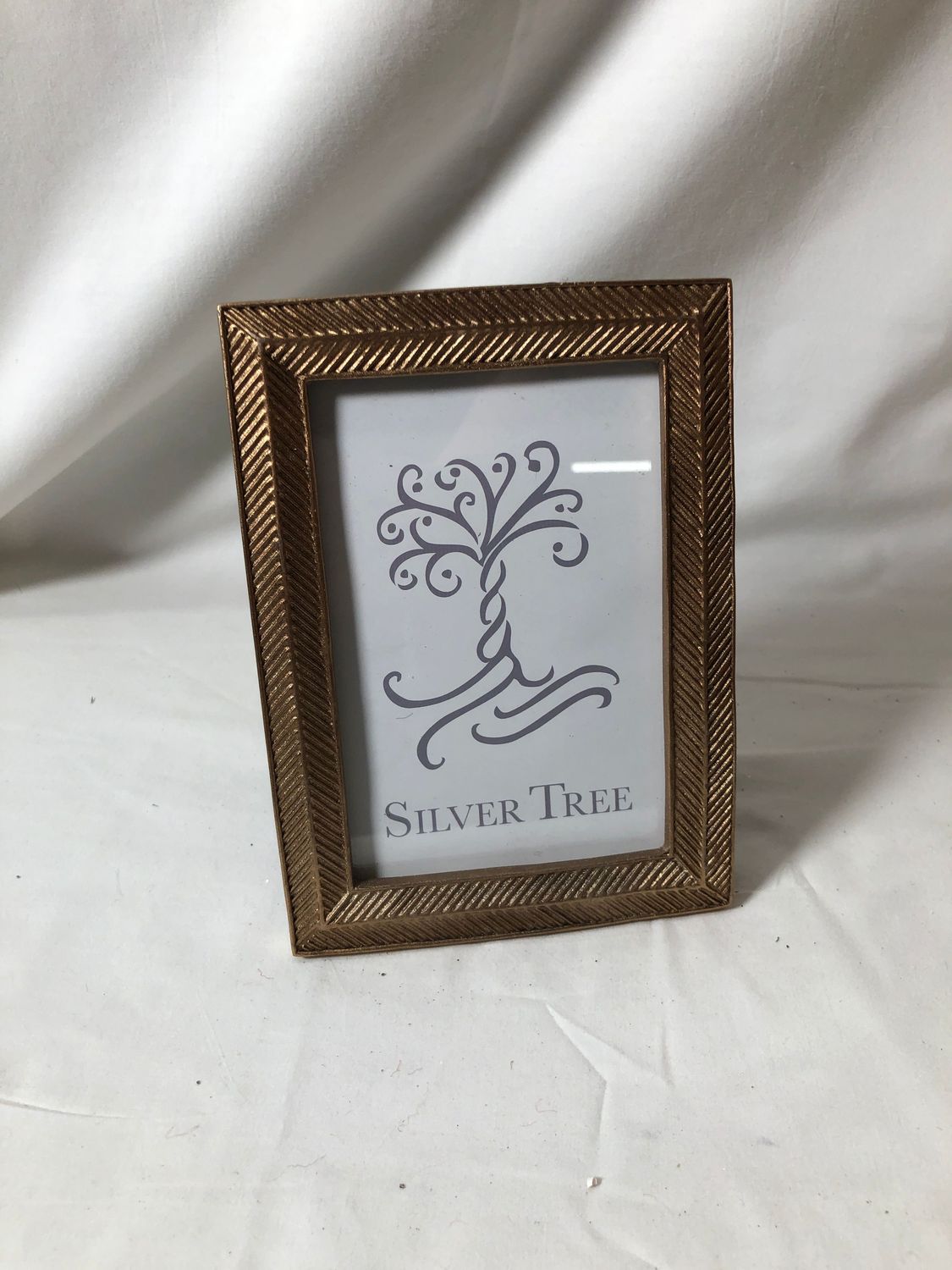 Gold Herringbone Frame 4 x 6