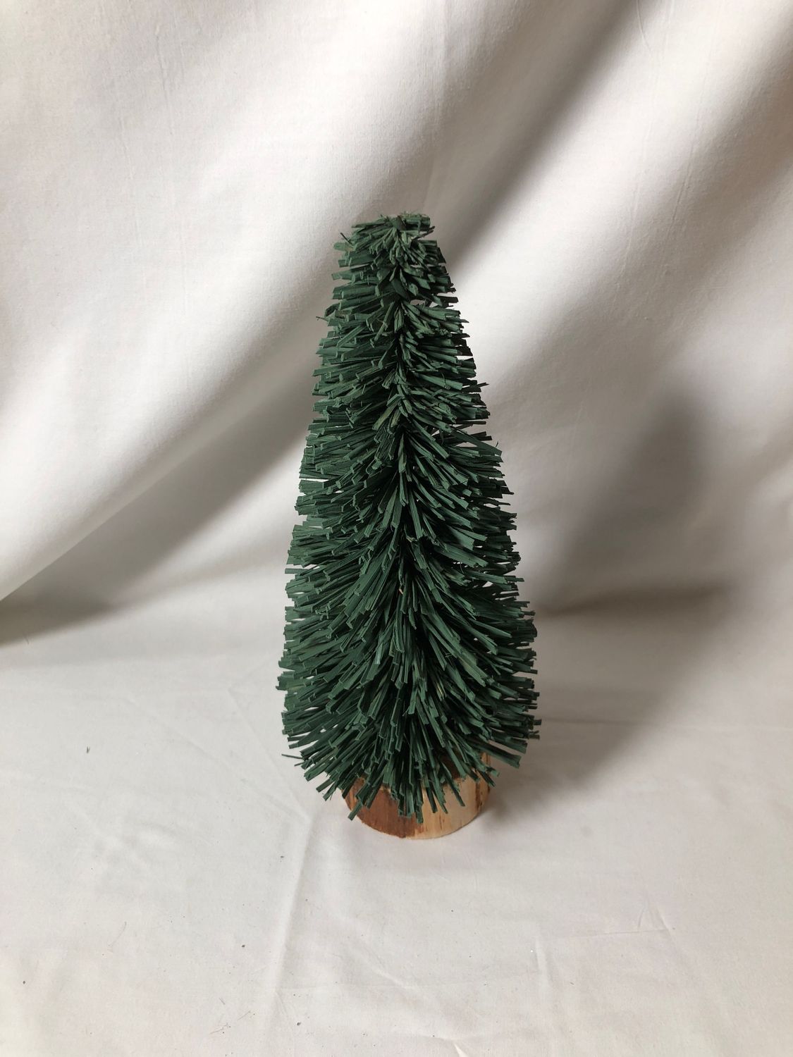 Green Bristle Tree Sm 9.5" Green Bristle Tree Sm 9.5"