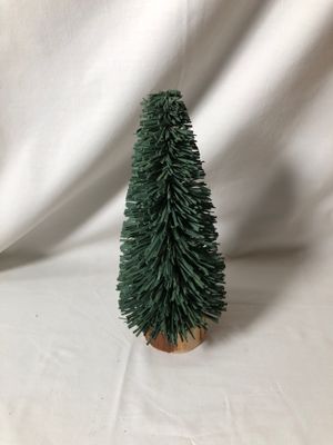 Green Bristle Tree Sm 9.5" Green Bristle Tree Sm 9.5"