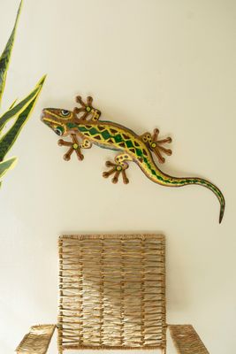 Hand Hammered Recycled Painted Metal Gecko Wall Hanging