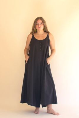 Adjustable Strap Flowy Jumper w/Button Detail / Midnight