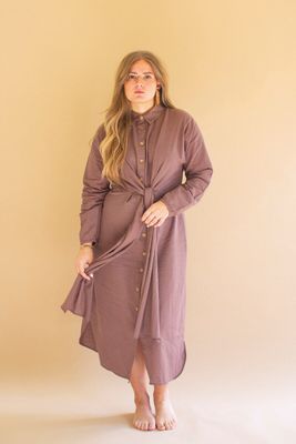 Long-Sleeve Button-Front Dress w/Front-Tie Detail / Mulberry
