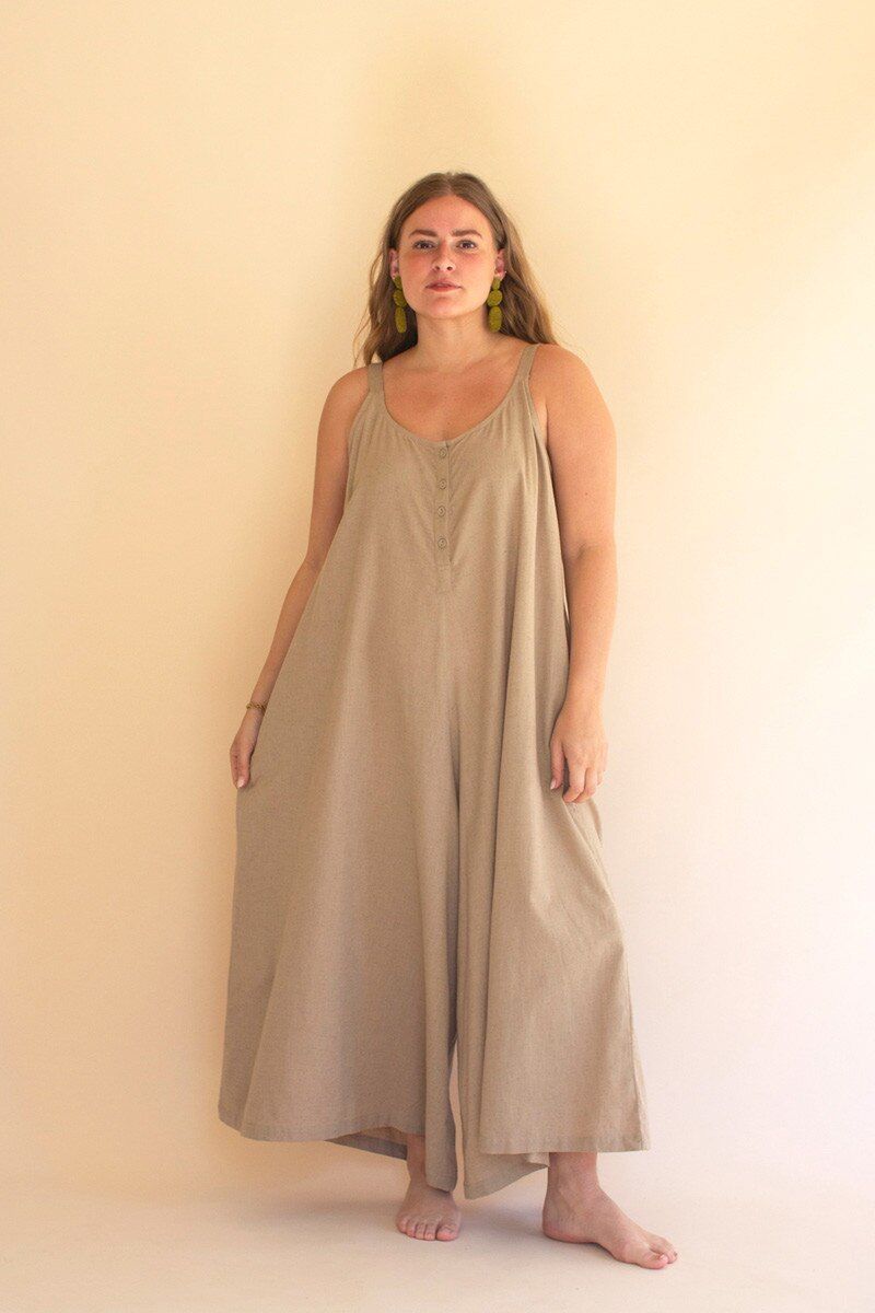 Adjustable Strap Flowy Jumper w/Button Detail / Oatmeal