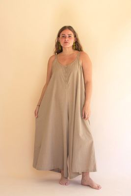 Adjustable Strap Flowy Jumper w/Button Detail / Oatmeal