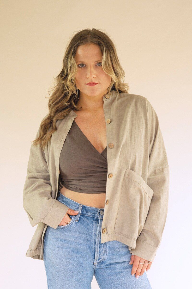 Lightweight Button-Front Bomber Jacket w/Front Pockets / Oatmeal Lightweight Button-Front Bomber Jacket w/Front Pockets / Oatmeal