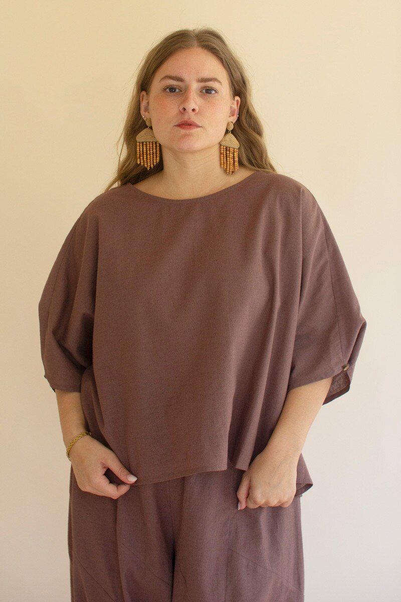 Short-Sleeve Blouse w/Button Detail on Sleeves / Mulberry