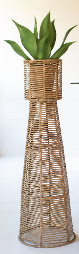 Seagrass and Iron Planter Tower - Lg