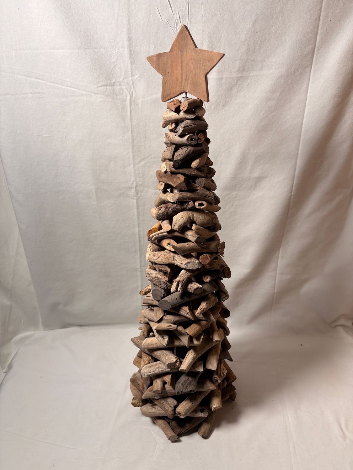 Driftwood Tree w/Star 23" Driftwood Tree w/Star 23"