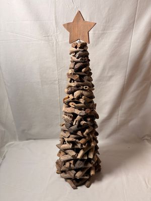 Driftwood Tree w/Star 23"