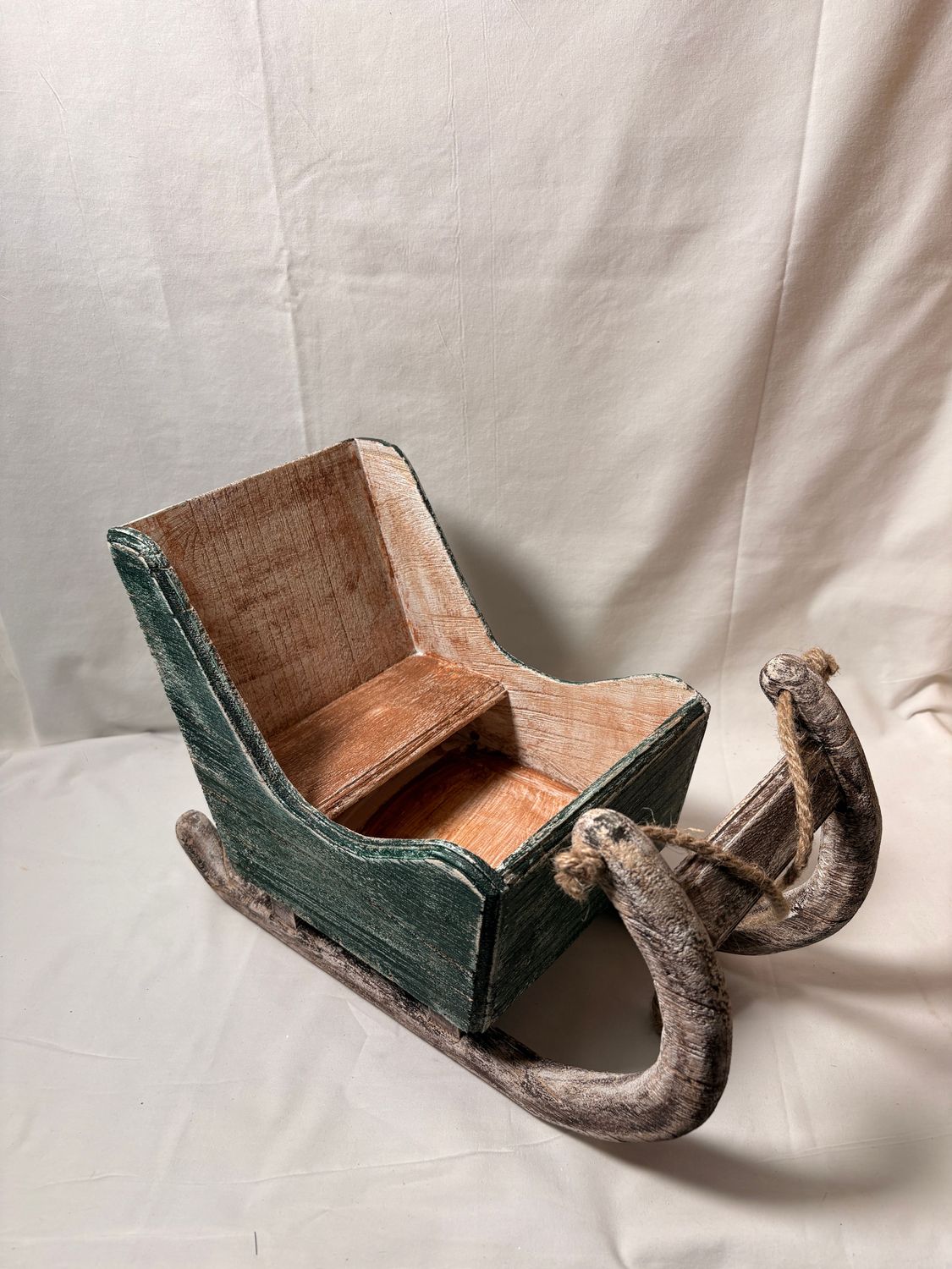 Sleigh Green/Brown 10" Sleigh Green/Brown 10"