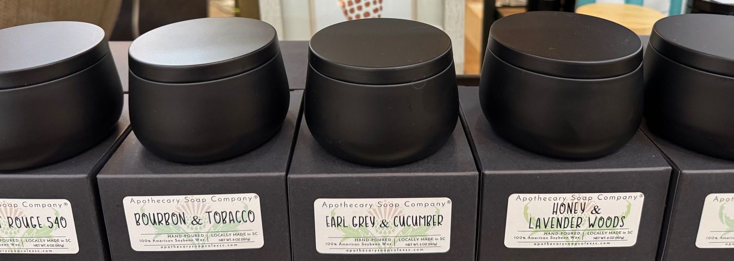 Coconut Lime - Black Candle Tin Coconut Lime - Black Candle Tin