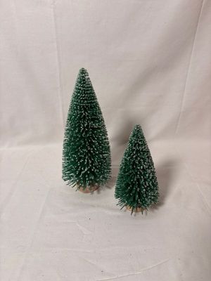S/2 Bristle Brush Snow Wood Trees Green