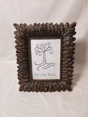 Antq Gold Resin Feather Frame 5x7 Antq Gold Resin Feather Frame 5x7