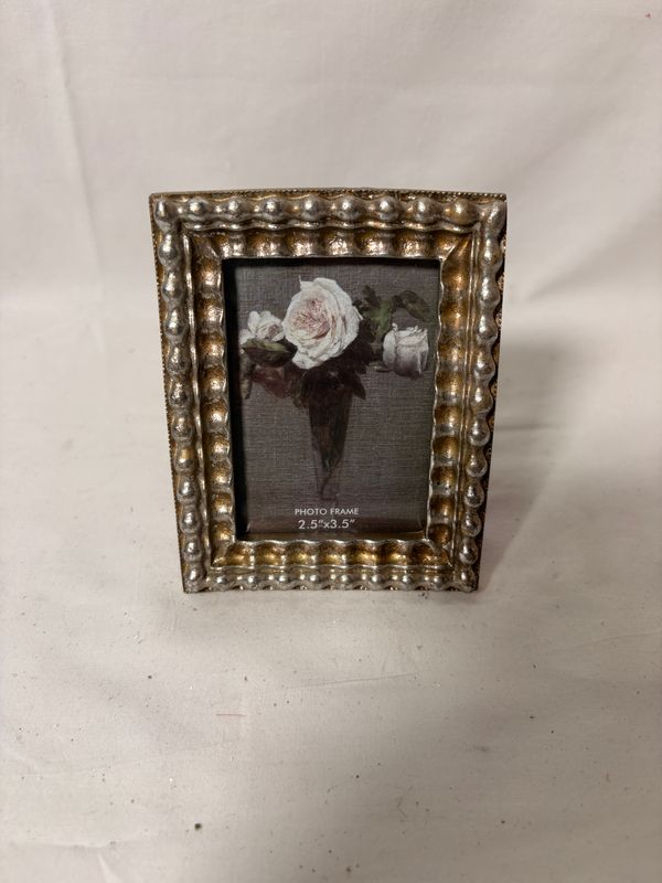 Pearl Bead Silver Mini Frame 2.5 x 3.5