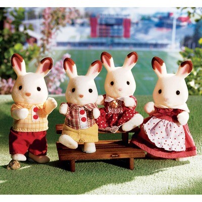 CC1642  Hopscotch Rabbit Family