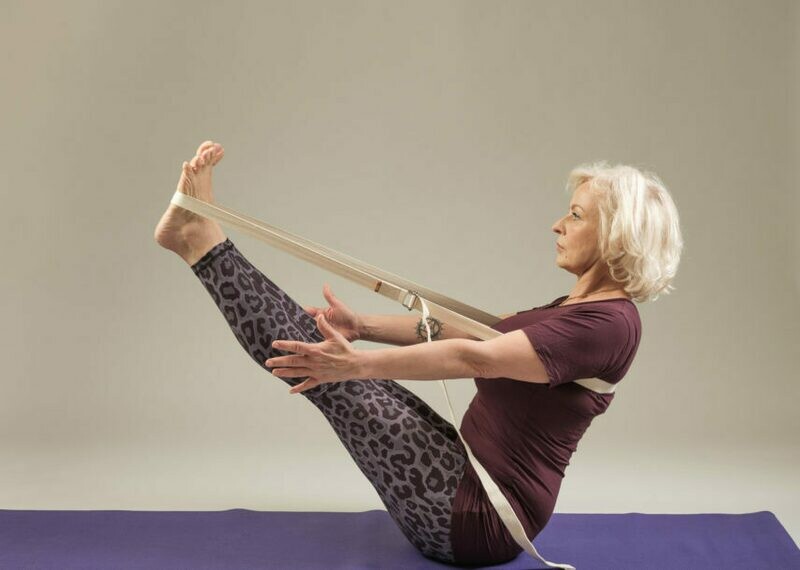 Hugger Mugger Cotton D-Ring 6ft Yoga Strap