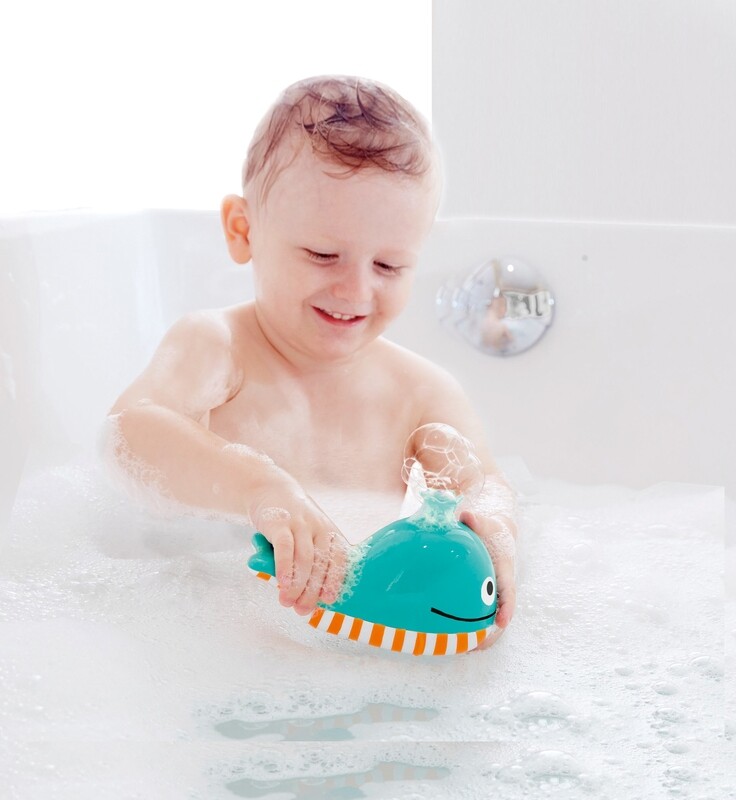 Bubble Blowing Whale - Hape
