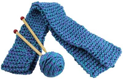 Quick To Knit Scarf/Blue