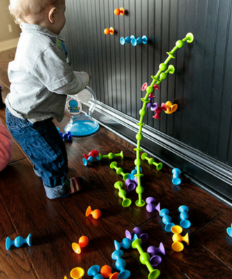Squigz Starter Set - Fat Brain Toys
