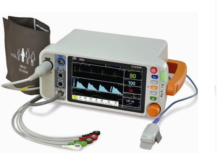 CS2000 Vital Signs Monitor