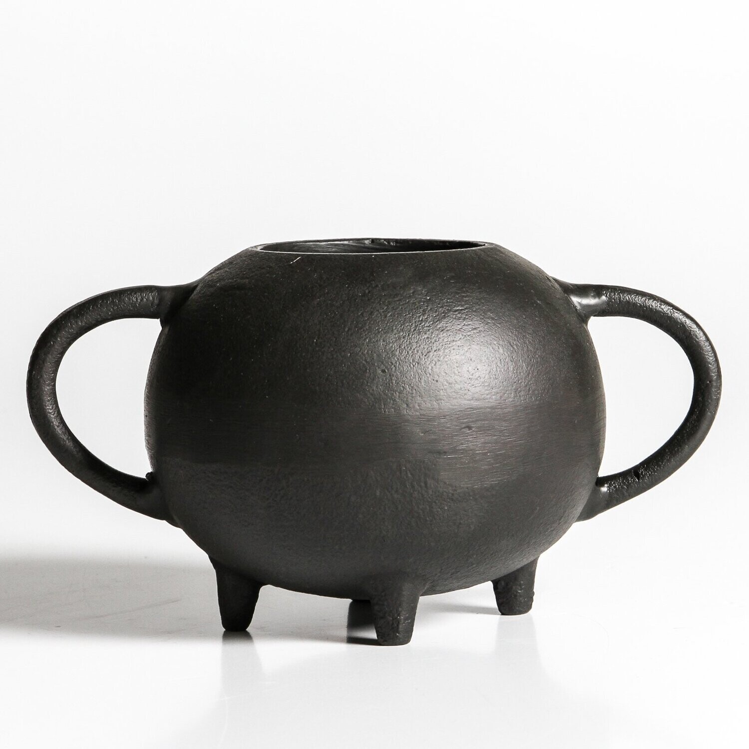 Nelson Vase - Indigo Love Collect