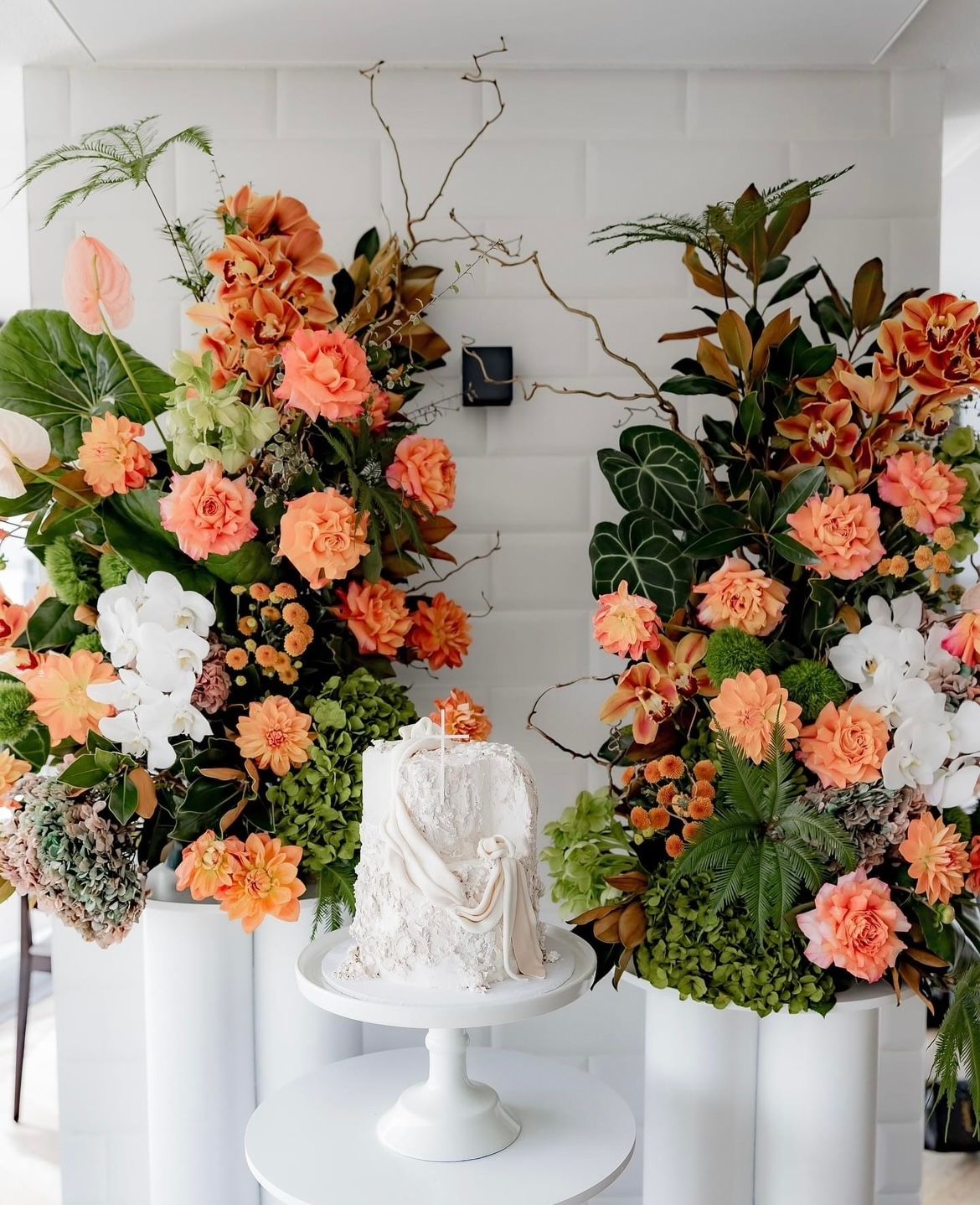 Plinth arrangement florals/ Plinth Hire
