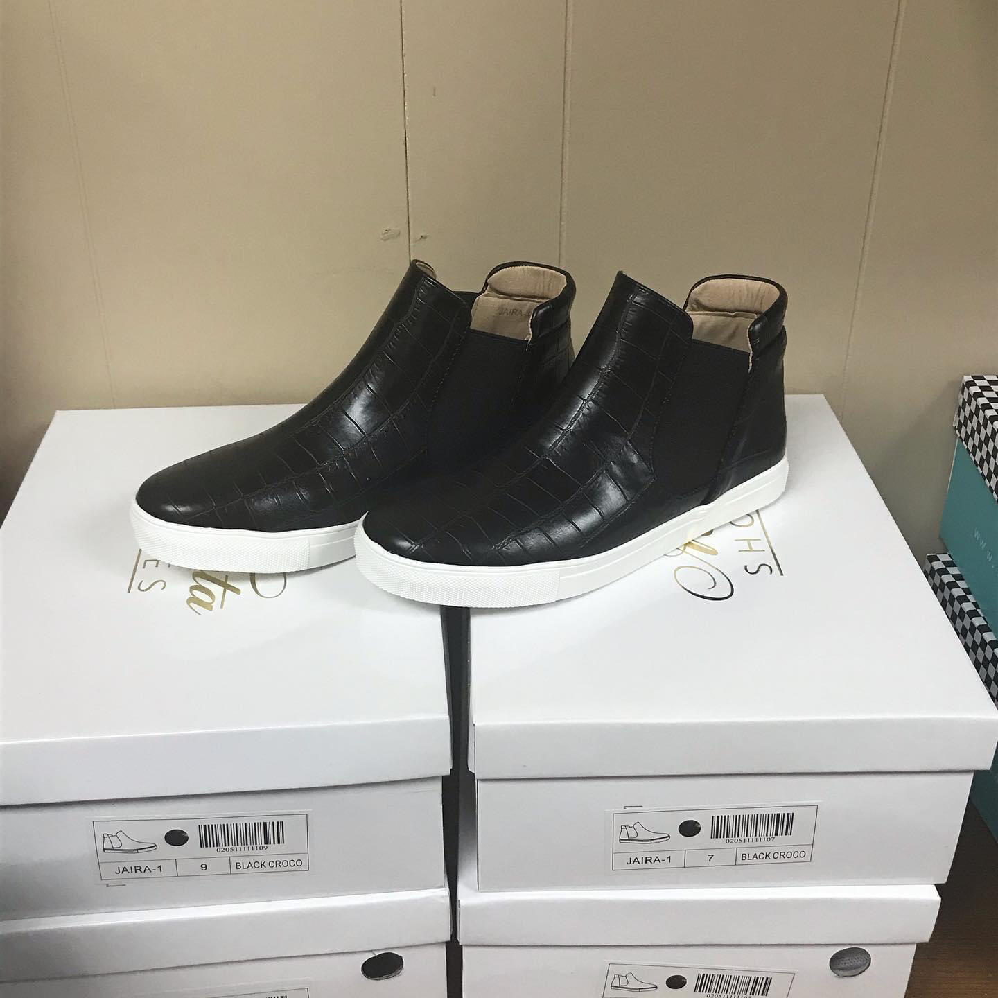 Jairo-1 Black
