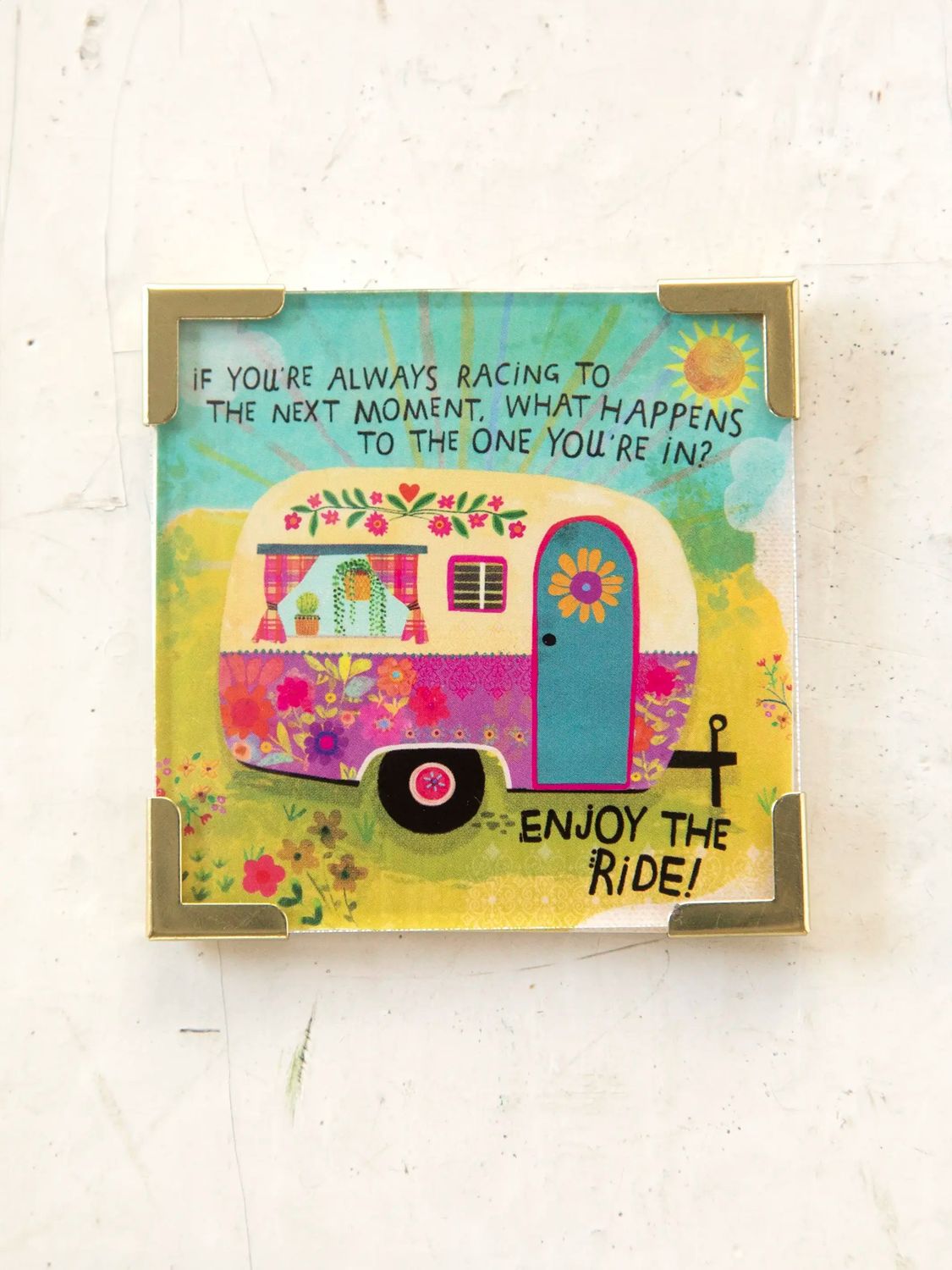 Corner Magnet