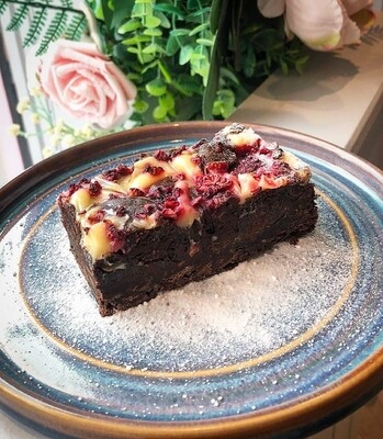 Vegan Raspberry &amp; Custard Brownie