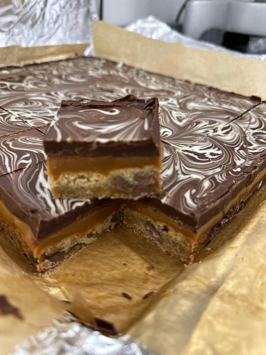 Choc Chip Millionaires (18 pieces)