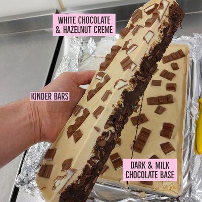 Kinder XL Brownies (18 pieces)