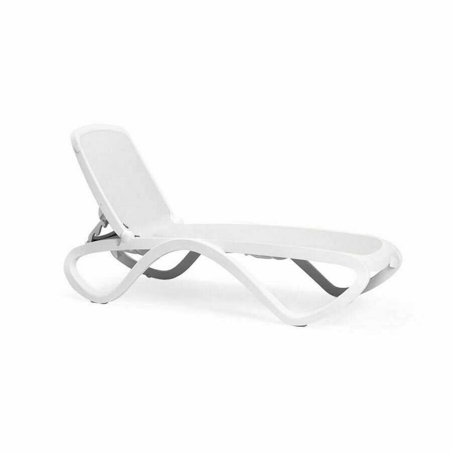 ESPREGUIÇADEIRA OMEGA BRANCO/BRANCO