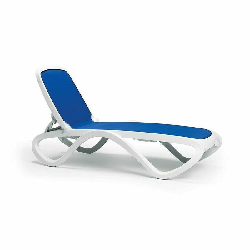 ESPREGUIÇADEIRA OMEGA BRANCO/AZUL