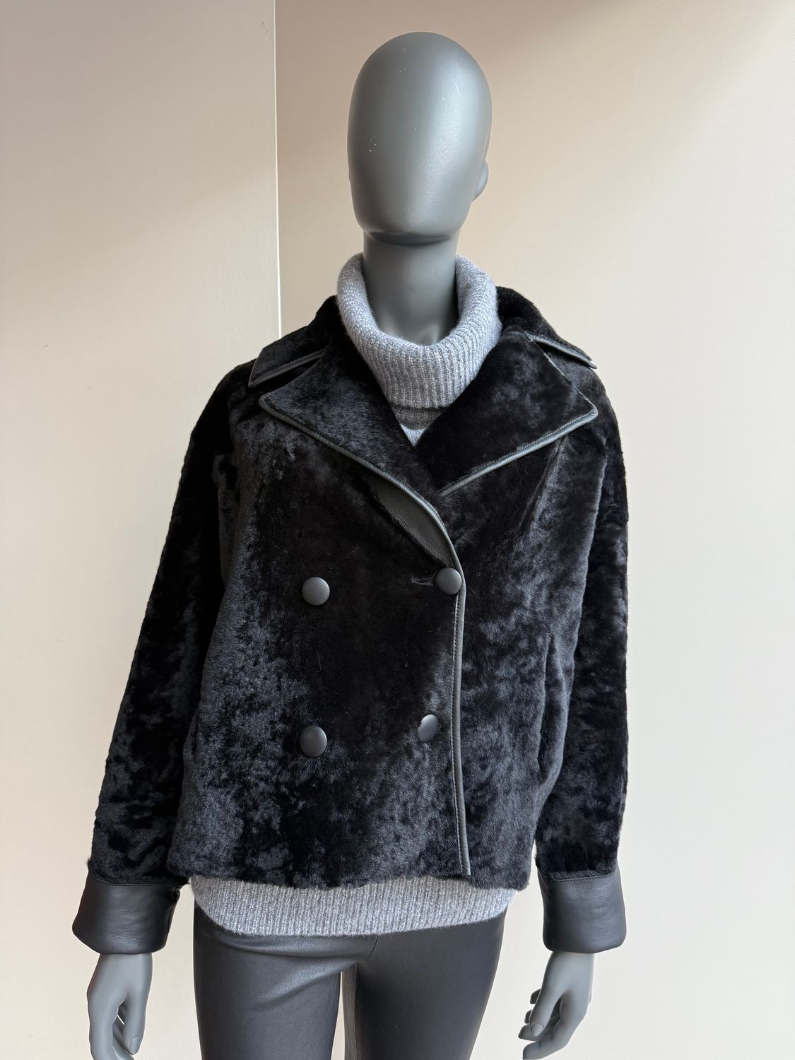 Ventcouvert Lammfelljacke