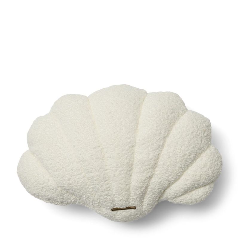 Shell Box Pillow / Kissen Muschel Shell Box Pillow / Kissen Muschel