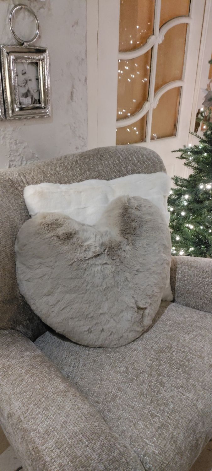 Alba Heart Faux Fur Box Pillow 
