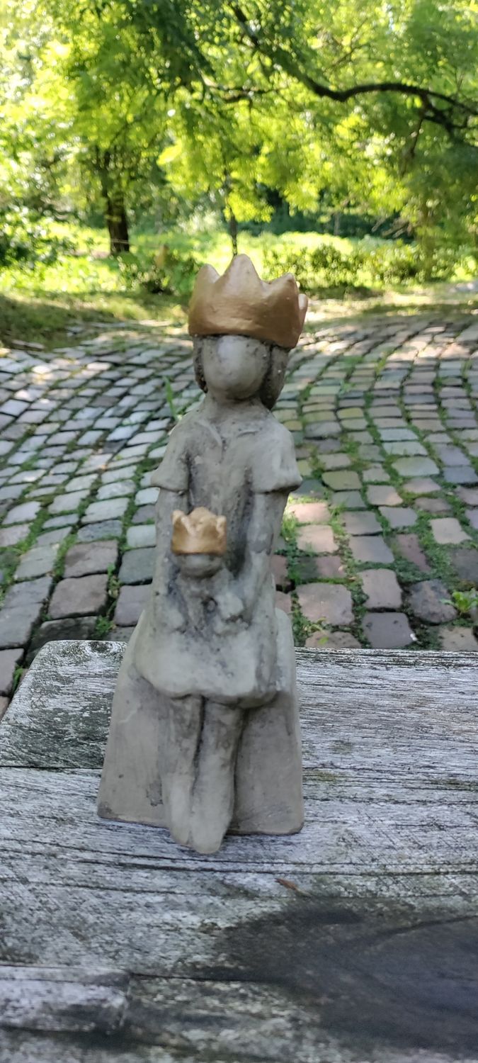 Steinfigur Mini kleiner Prinzessin mit Frosch g