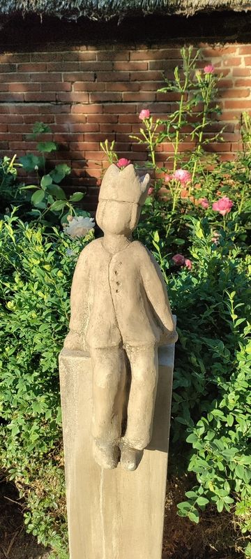 Stein Figur kleiner Prinz