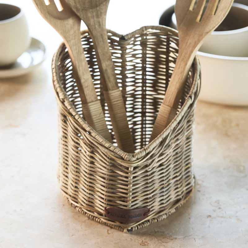 Rustic Rattan Heart Utensils Holder Rustic Rattan Heart Utensils Holder