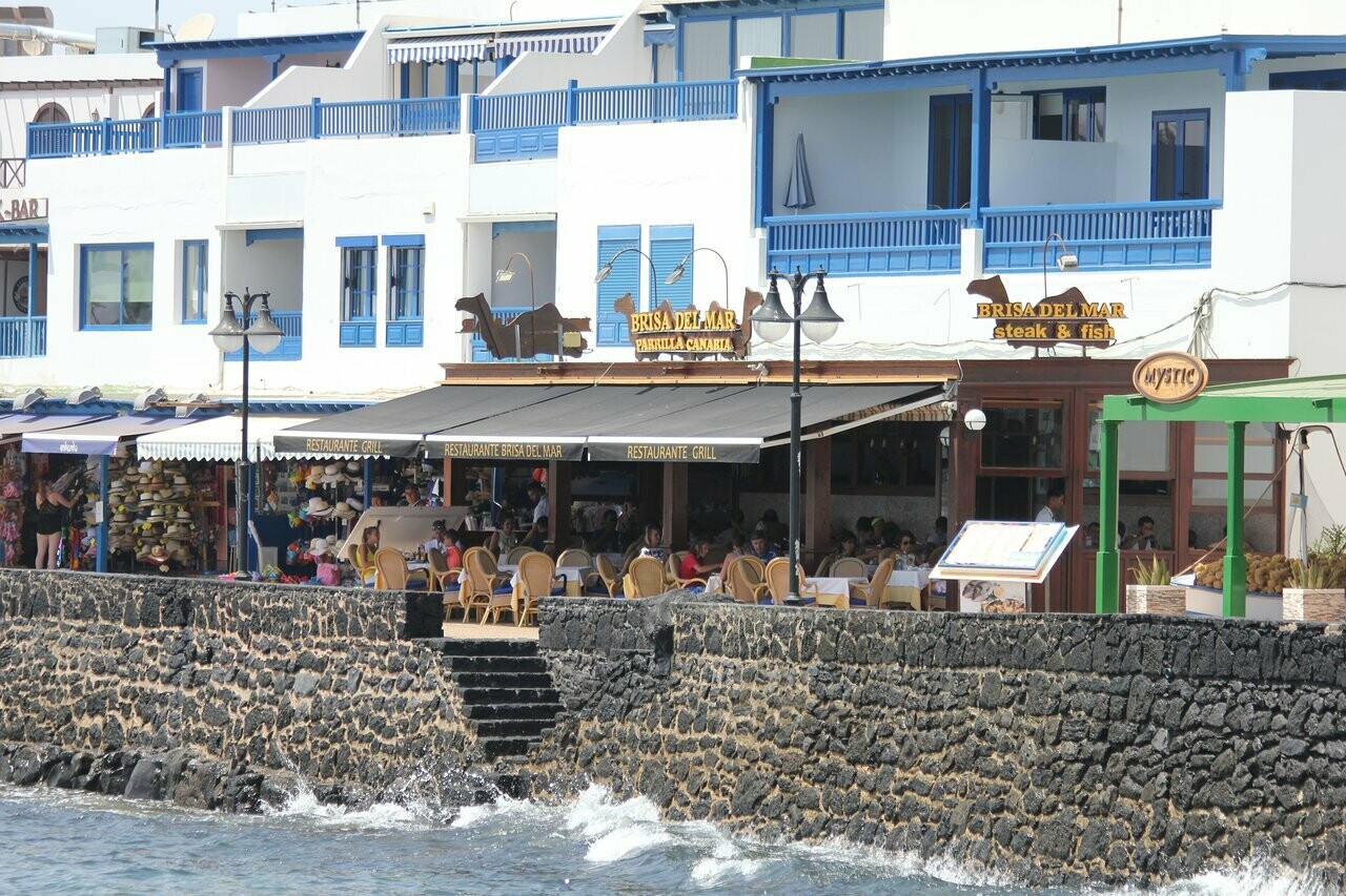 Restaurant Brisa del Mar Grill