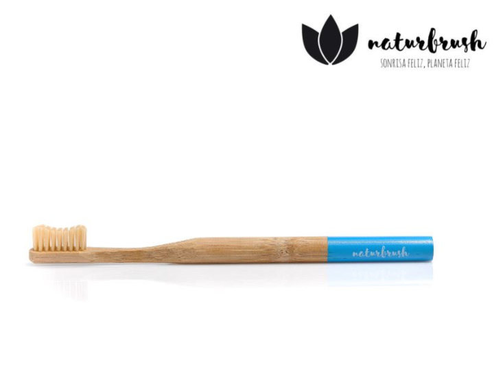 Tandenborstel Naturbrush Biologisch Afbreekbaar Bamboe Blauw doos per 12 stuks