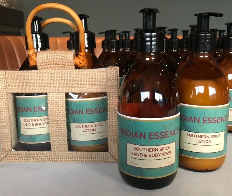 INDIAN ESSENCE SOUTHERN SPICE WASH & LOTION GIFT SET