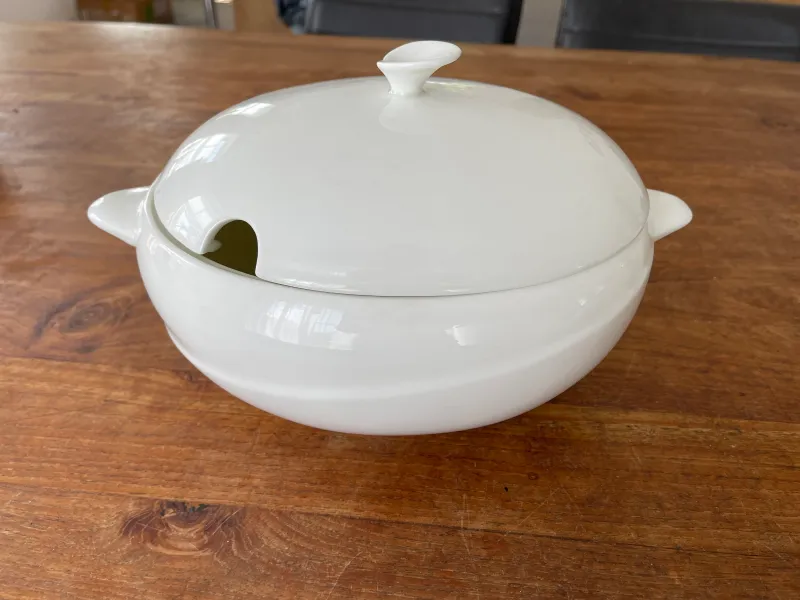 Wedgwood Solaris zuppiera con coperchio