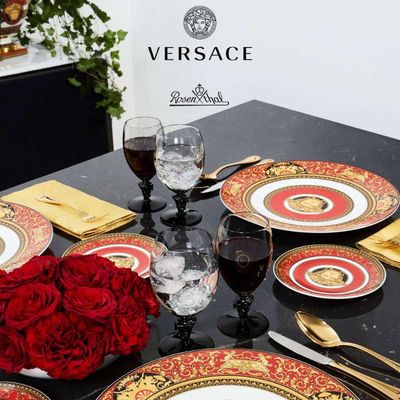 VERSACE