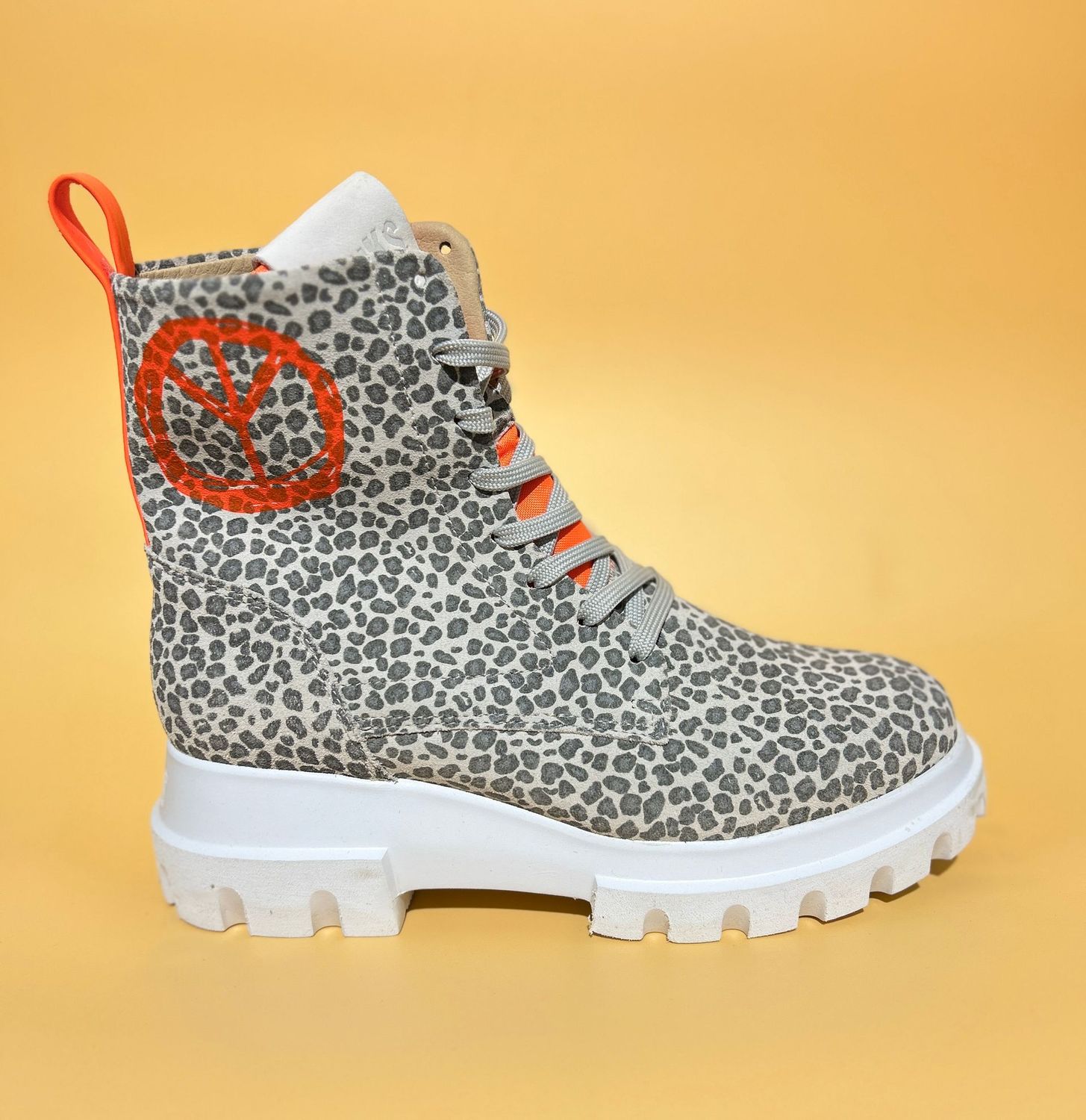 MIA.19/10 PEACE LEO PETITE GREY ORANGE ☮️ unique size