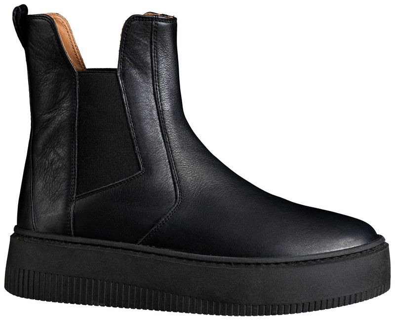 MOURA.04/01 VITELLO BLACK # coming soon