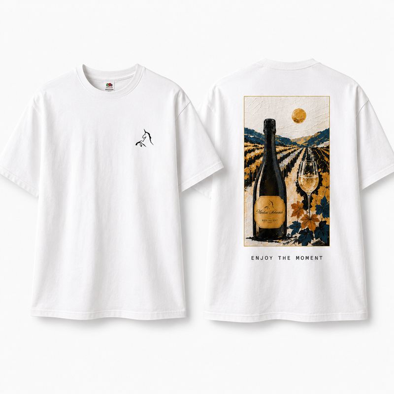 T-Shirt “Enjoy the Moment”