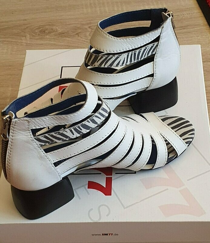 Schuhe   70%  Reduziert